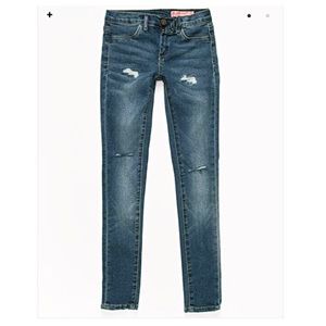 BLANK NYC Mini Mercer Distressed Super Skinny Jean